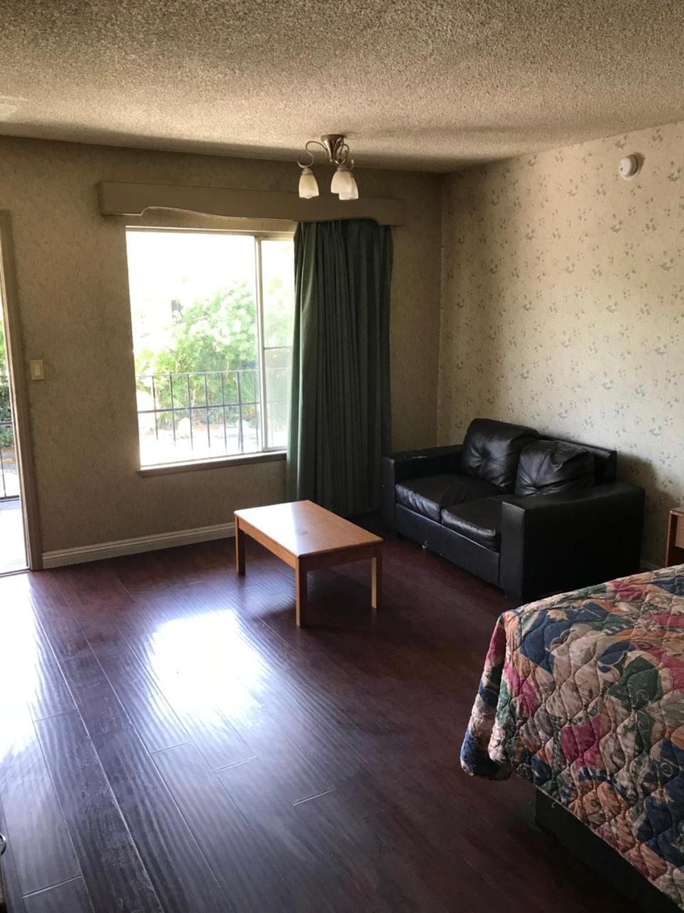 Akua Motor Hotel Anaheim Buitenkant foto